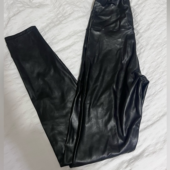 Wilfred free black leather leggings - Picture 2 of 5